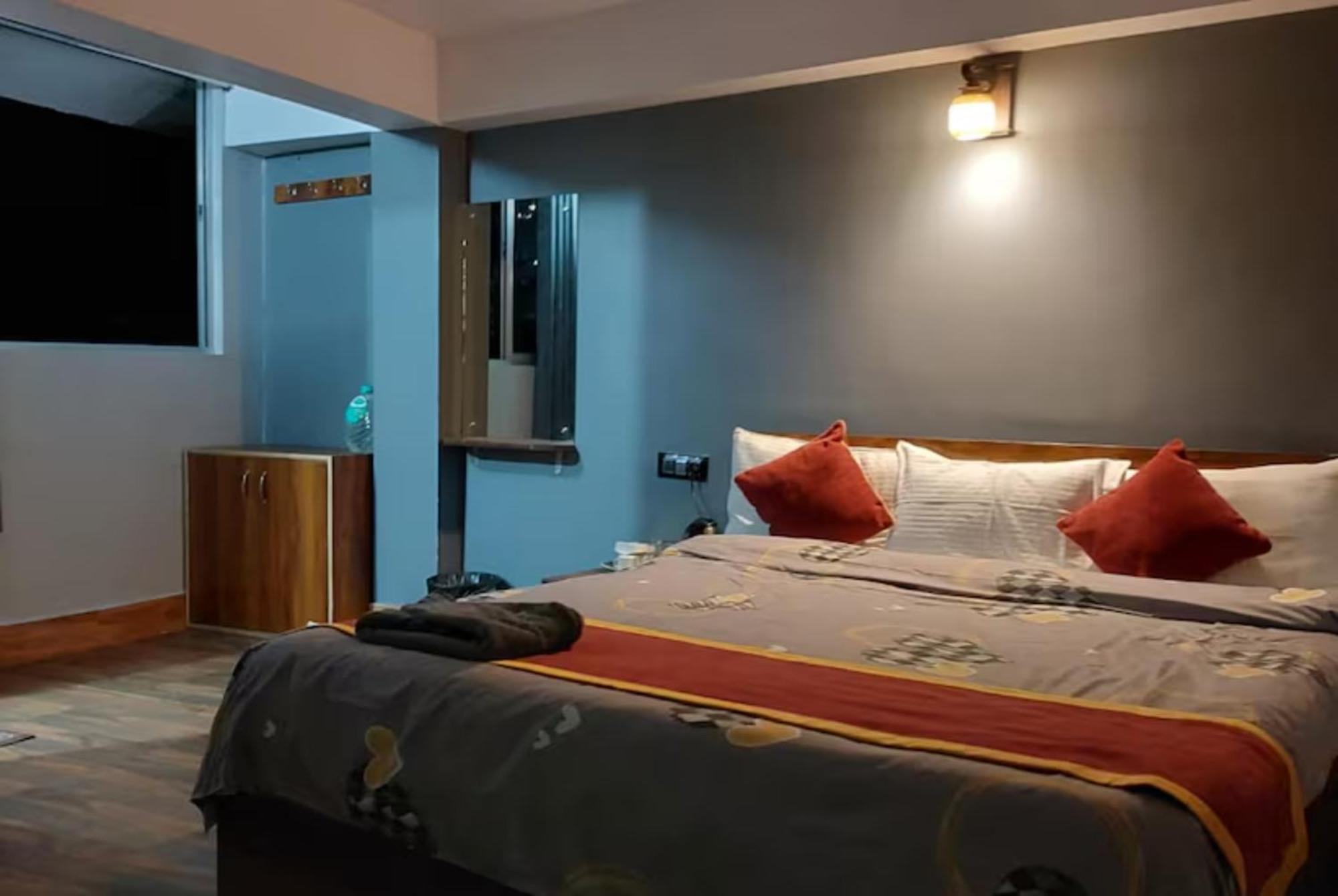 Hotel Pitstop Darjeeling - Excellent Service Recommended & Couple Friendly Экстерьер фото