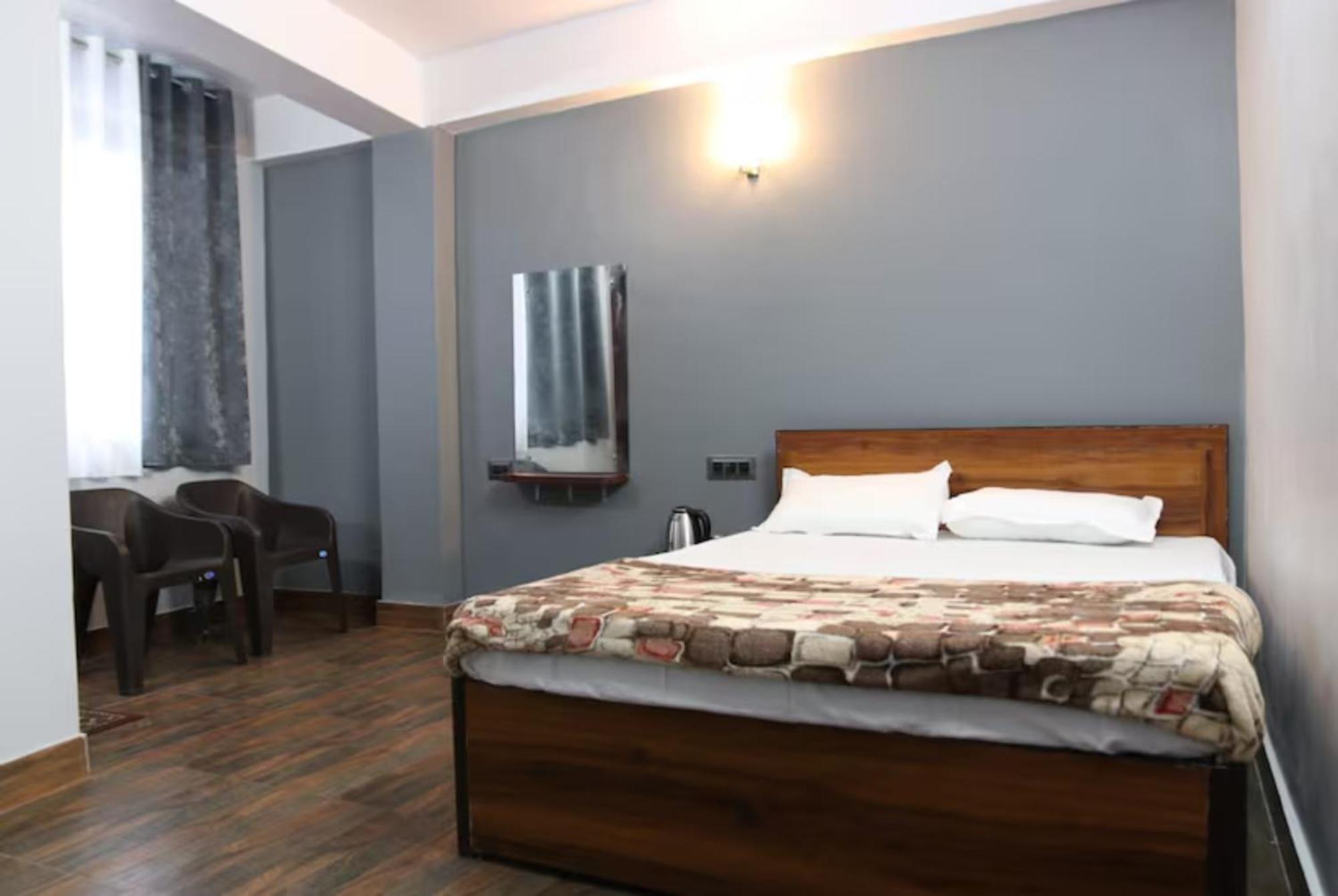 Hotel Pitstop Darjeeling - Excellent Service Recommended & Couple Friendly Экстерьер фото