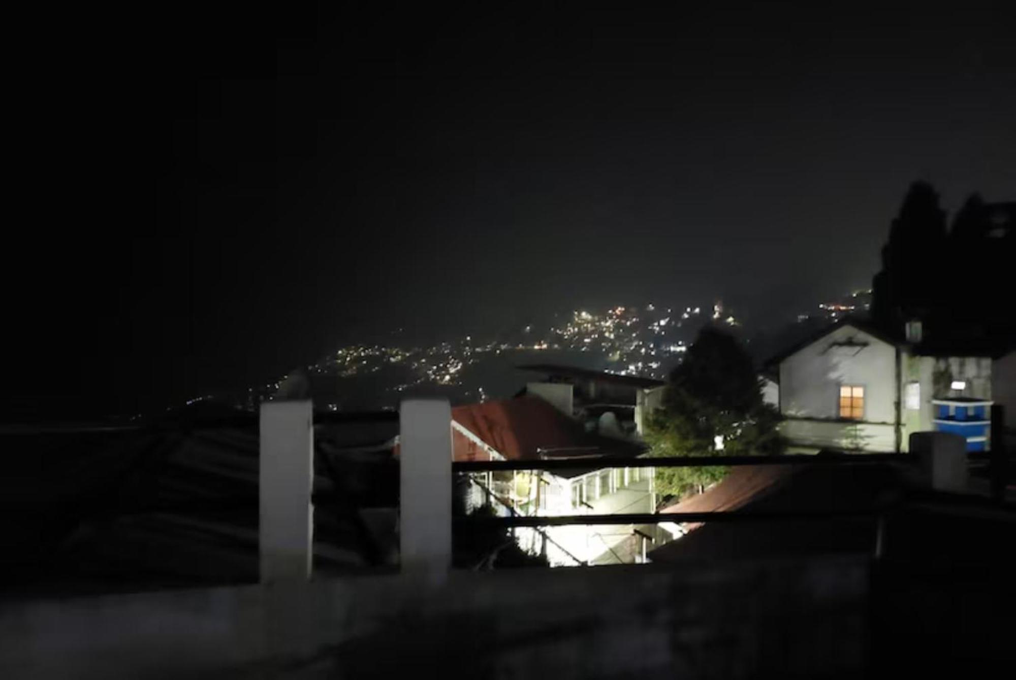 Hotel Pitstop Darjeeling - Excellent Service Recommended & Couple Friendly Экстерьер фото